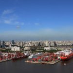 El superávit comercial argentino sumó US$2.187 millones en agosto y ya lleva 33 meses en positivo