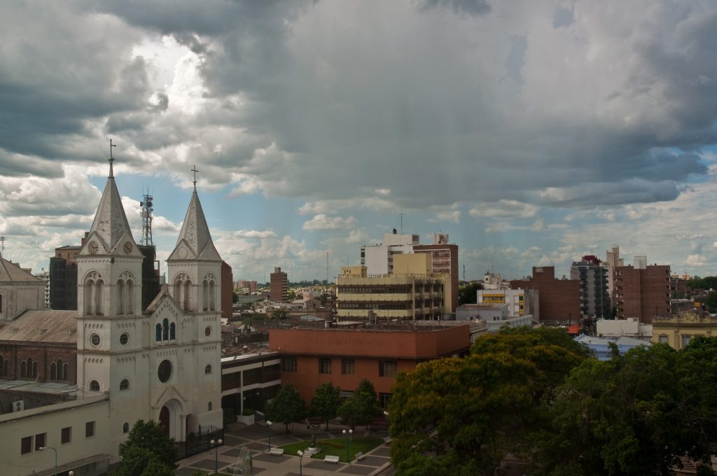 Vista de Concordia, a la vera del río Uruguay. Foto: Wikimedia Commons.