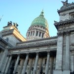 El oficialismo repuso límites a la compra de tierras por extranjeros para destrabar la ley de propiedad privada