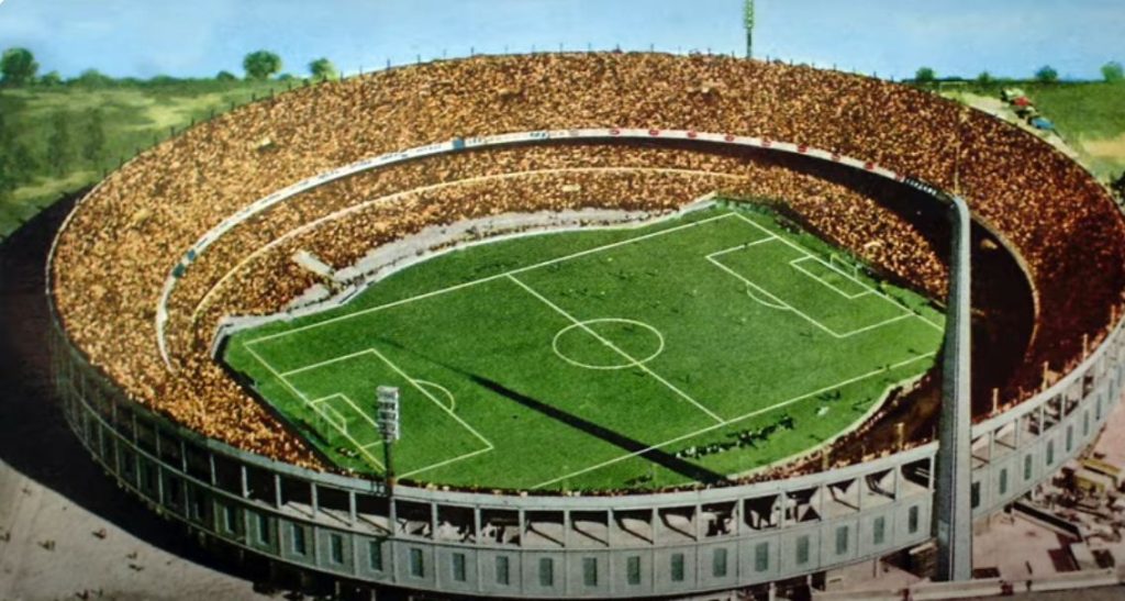 Estadio Presidente Perón, de Racing Club, en Avellaneda. Foto: Wikimedia Commons.