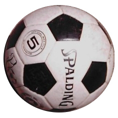 Pelota de fútbol. Foto: Wikimedia Commons.